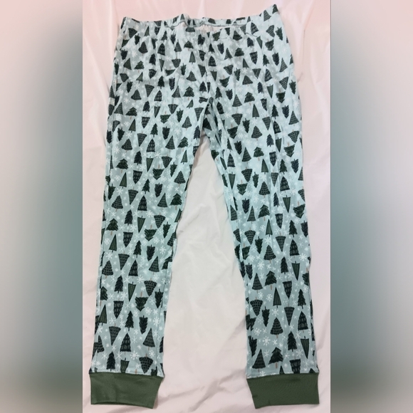 3/10 Lauren Conrad Trees Snowflakes PJ Lounge Pants XL - Picture 1 of 6